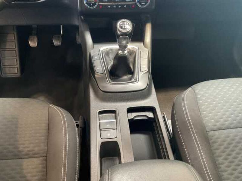 Ford Kuga Cool&Connect+Navi+elek. AHK+KeylessGO+Tempomat