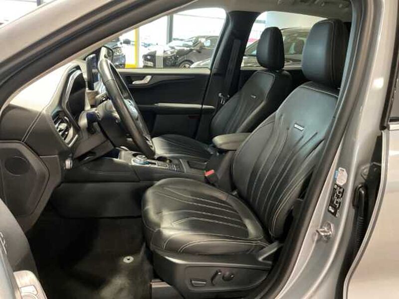 Ford Kuga Vignale AWD+Head-UP+LED+B&O+Standheiz. +Kamera