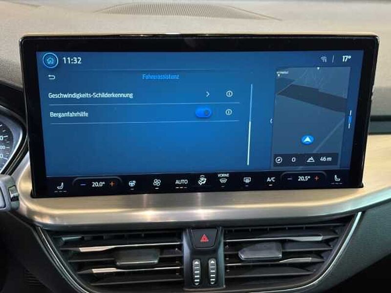 Ford Focus Titanium+*Facelift*+Navi+Klima+Tempo