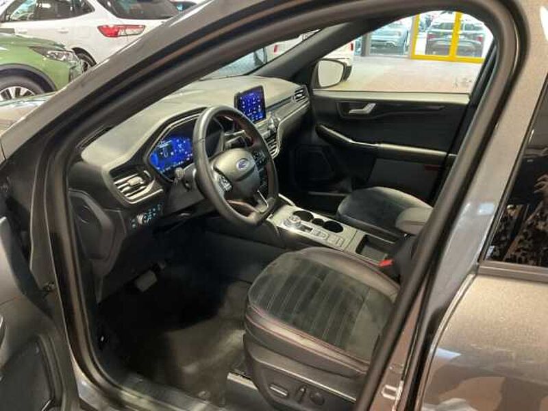 Ford Kuga ST-Line X PHEV+Navi+LED+B&O+KeyFree+Kamera