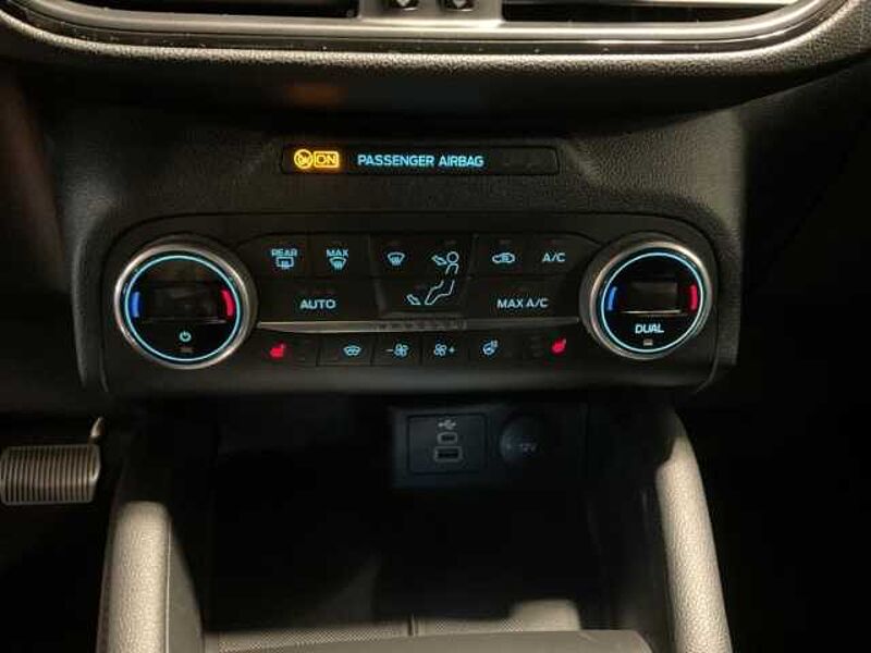 Ford Kuga ST-Line X PHEV+Navi+LED+B&O+KeyFree+Kamera