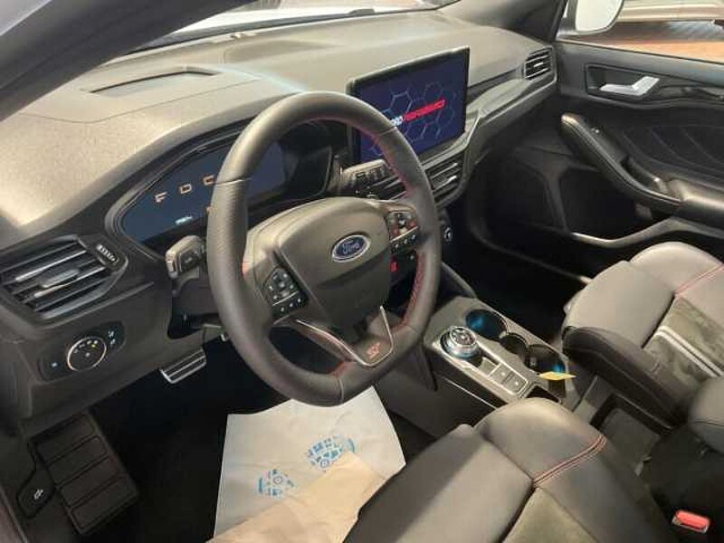 Ford Focus ST X+Automatik+LED+Head-UP+Kamera+KeyFree