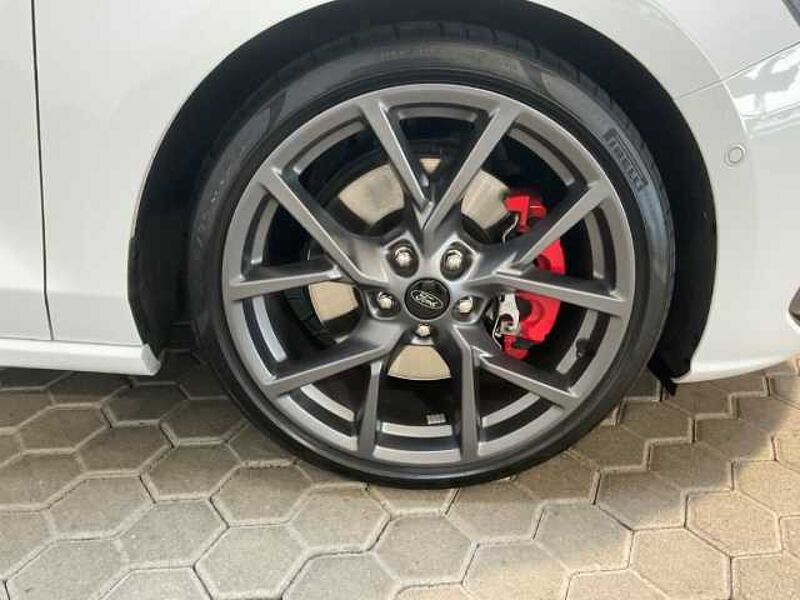 Ford Focus ST X+Automatik+LED+Head-UP+Kamera+KeyFree