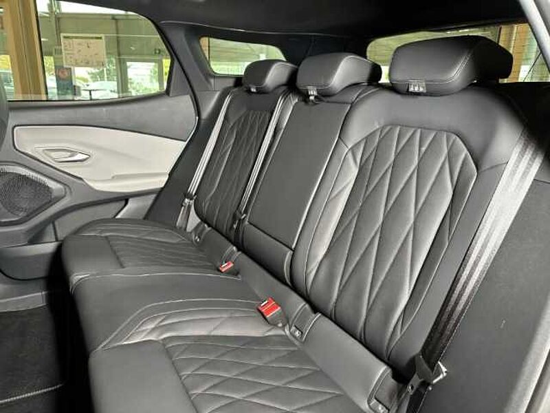 Ford Explorer Premium Extended Range AHK+LED-Matrix+Pano+KeyFree