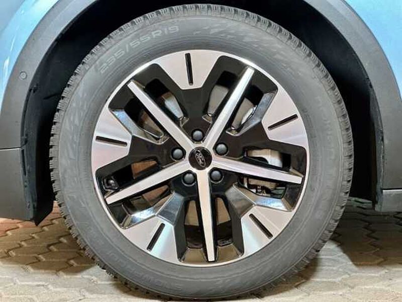 Ford Explorer Premium Extended Range AHK+LED-Matrix+Pano+KeyFree