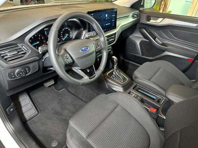 Ford Focus Titanium+5 J. Garantie*+Automatik+Kamera
