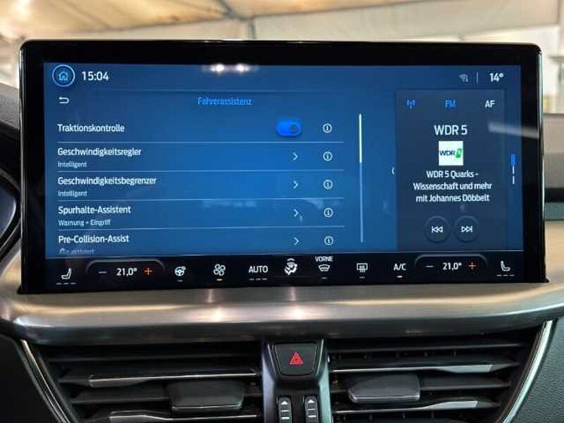 Ford Focus Titanium+5 J. Garantie*+Automatik+Kamera