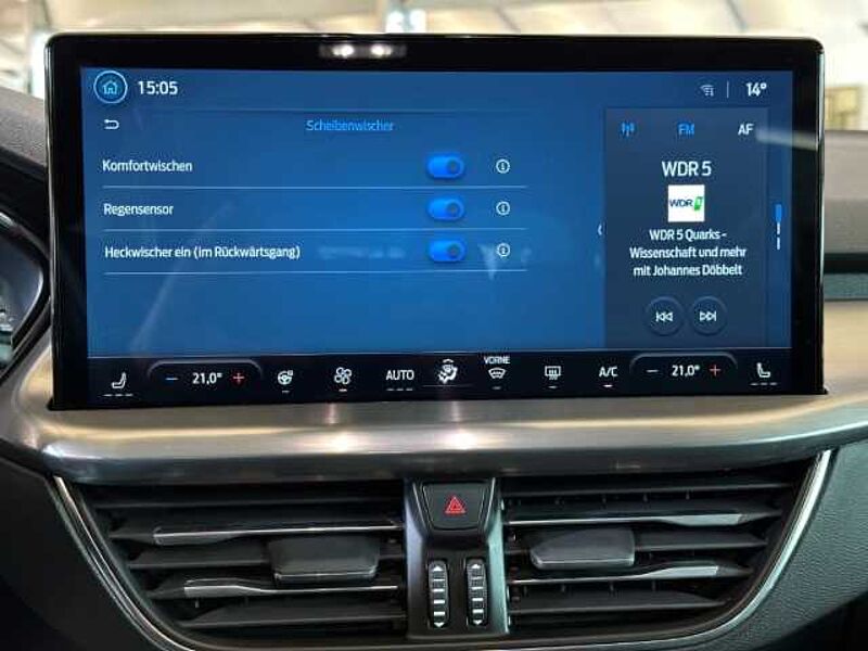 Ford Focus Titanium+5 J. Garantie*+Automatik+Kamera