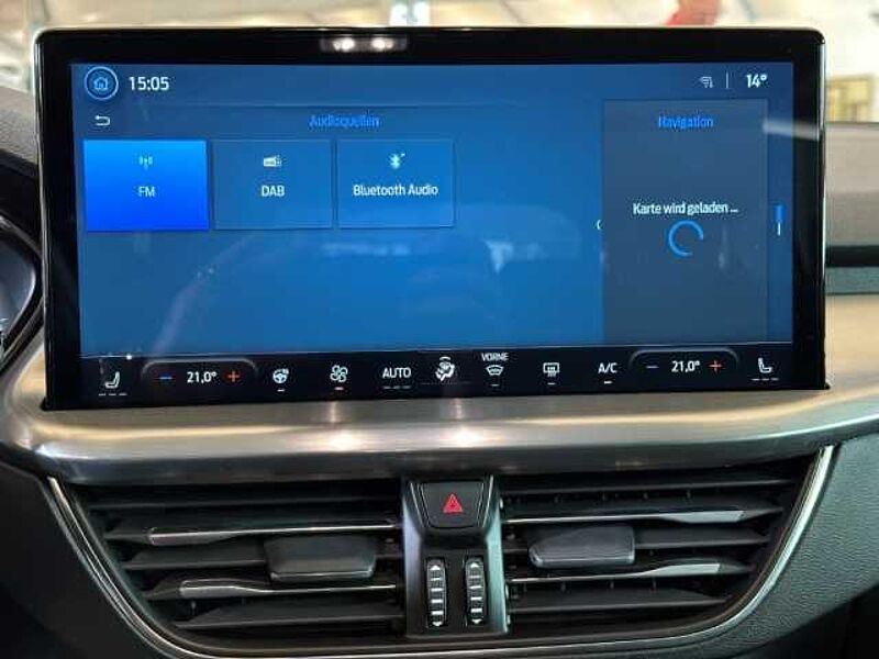 Ford Focus Titanium+5 J. Garantie*+Automatik+Kamera