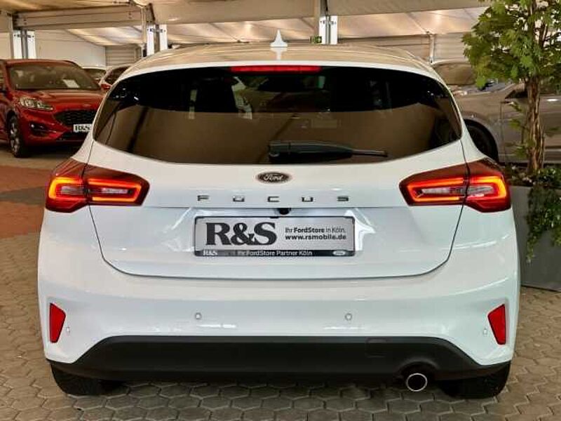 Ford Focus Titanium+5 J. Garantie*+Automatik+Kamera