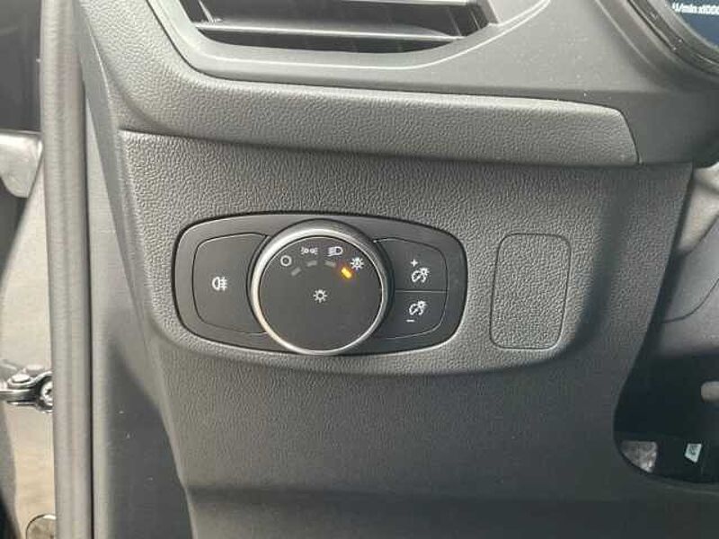 Ford Focus ST-Line X AHK. Pano. Winter-P. Rückf.