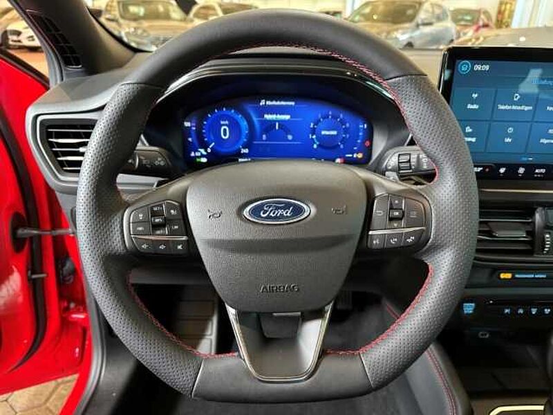 Ford Focus Turnier ST-Line X+5J. Garantie*+ Automatik