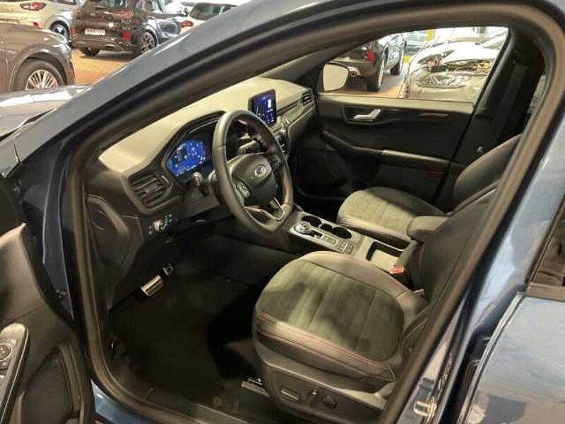 Ford Kuga ST-Line X PHEV+elek. AHK+Pano+Head-UP+Kamera