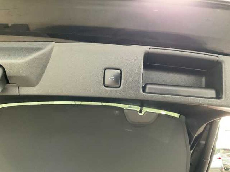 Ford Kuga Titanium X+LED+B&O+Head-UP+Kamera+KeyFree