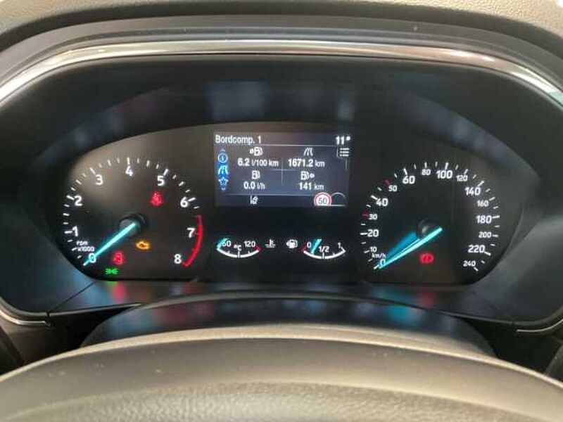 Ford Focus Titanium+Navi+LED+Kamera+KeylessGO+Sitzheizung