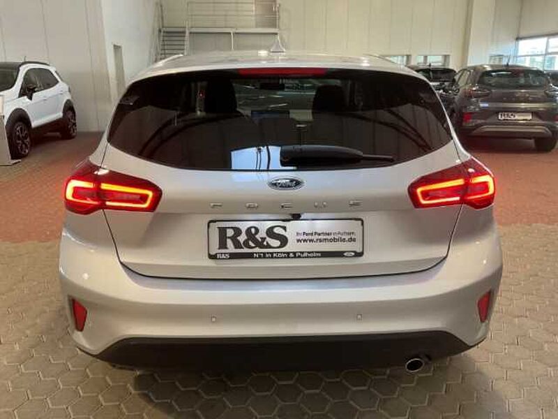 Ford Focus Titanium+Navi+LED+Kamera+KeylessGO+Sitzheizung