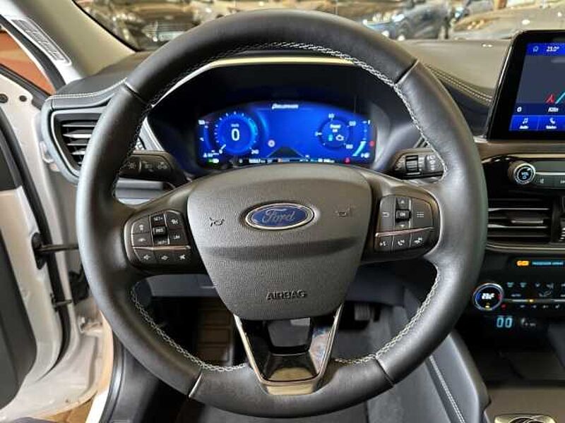 Ford Kuga Vignale+Automatik+Head-Up+B&O+Kamera