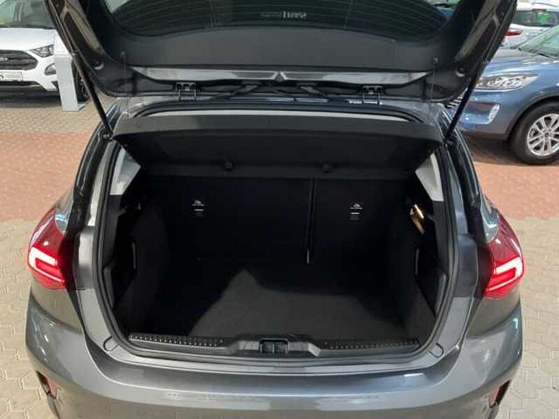 Ford Focus Titanium+Navi+LED+Kamera+KeylessGO+Sitzheizung