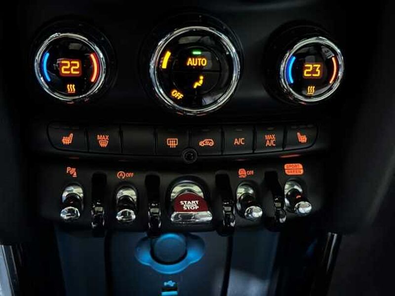 MINI Cooper Automatik+Kamera+Pano+Navi+Sitzheizung