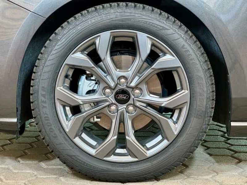 Ford Focus ST-Line X+Automatik+AHK+B&O+Kamera+Navi