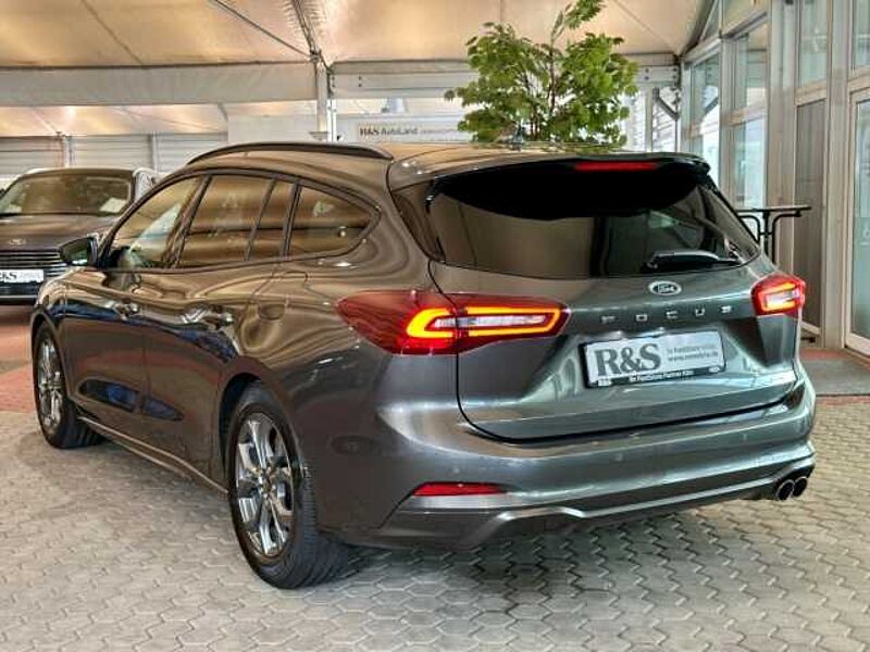Ford Focus Turnier ST-Line+Automatik+AHK+PDC+Navi