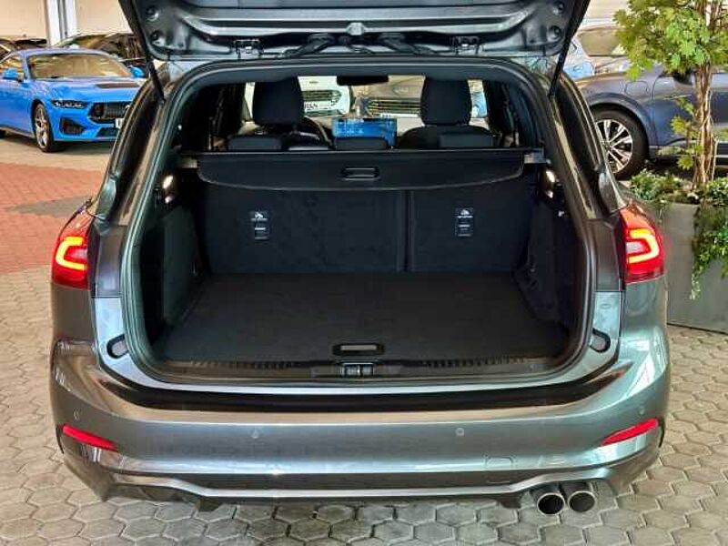 Ford Focus Turnier ST-Line+Automatik+AHK+PDC+Navi