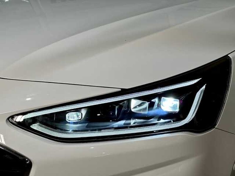 Ford Focus Titanium X+5J. Garantie*+Automatik+B&O