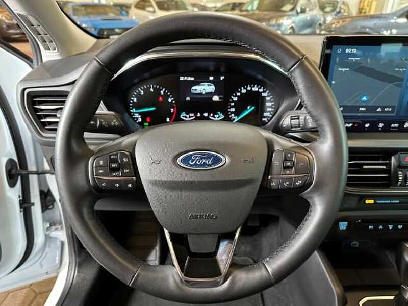 Ford Focus Turnier Active+5J. Garantie*+Automatik