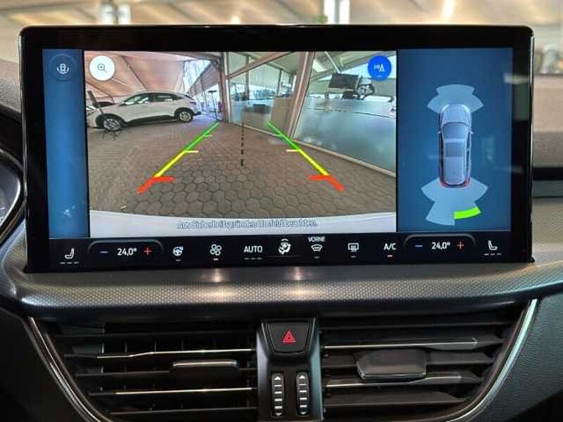 Ford Focus Turnier Active+5J. Garantie*+Automatik