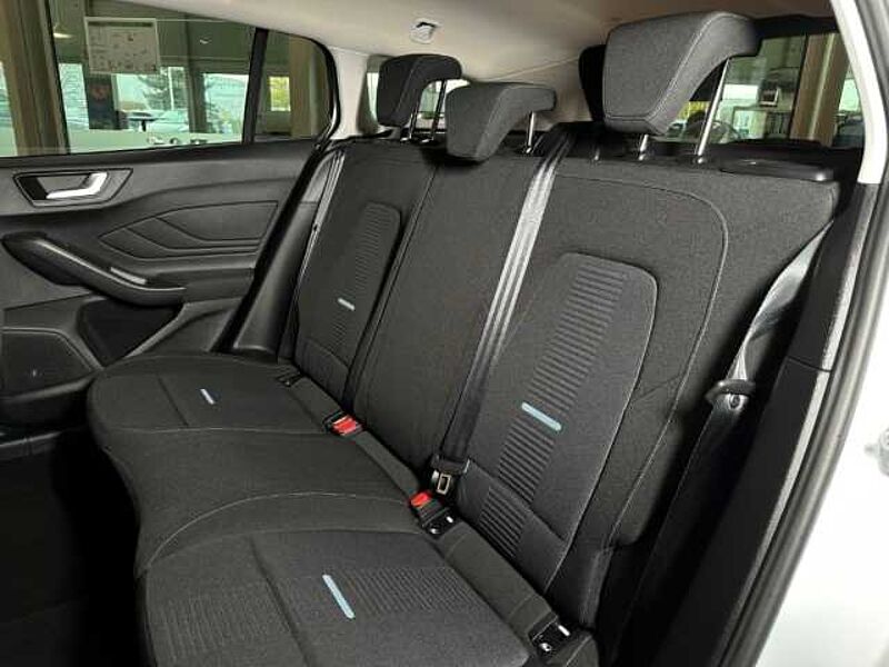 Ford Focus Turnier Active+5J. Garantie*+Automatik