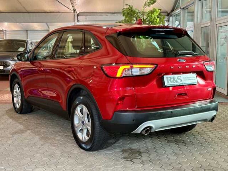 Ford Kuga Cool&Connect+Automatik+PDC+Navi+Winter-P.