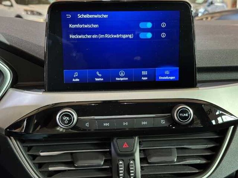 Ford Kuga Cool&Connect+Automatik+Navi+PDC+Winter-P.