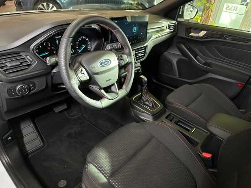 Ford Focus Turnier ST-Line+Automatik+Kamera+Navi