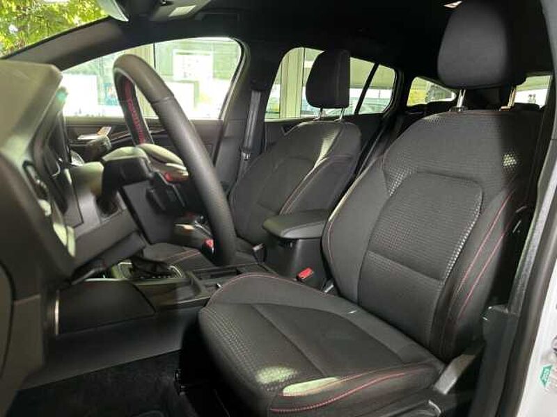 Ford Focus Turnier ST-Line+Automatik+Kamera+Navi