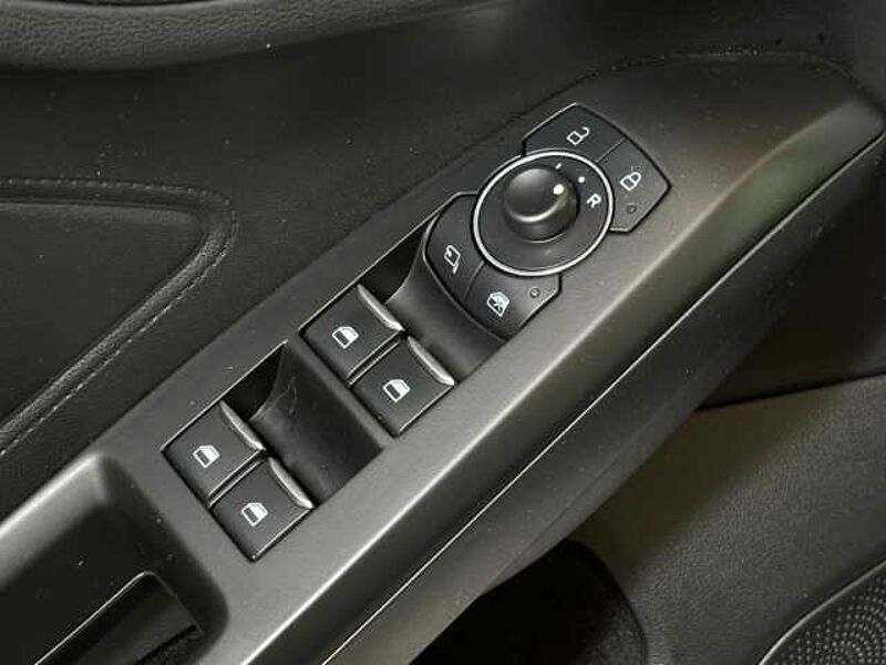 Ford Focus Turnier ST-Line+Automatik+Kamera+Navi