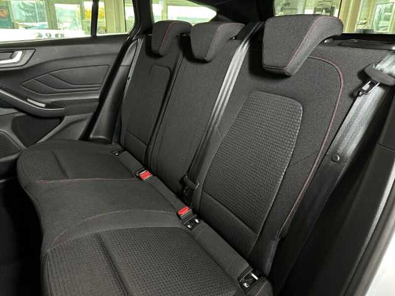 Ford Focus Turnier ST-Line+Automatik+Kamera+Navi