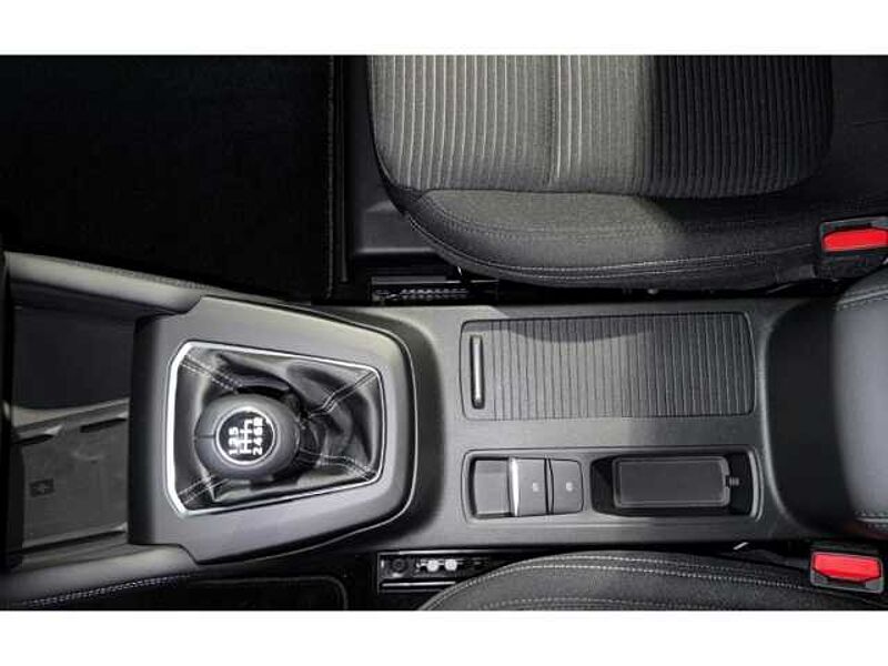 Ford Focus Titanium X MHEV+Matrix LED+B&O+Rückfahrkamera