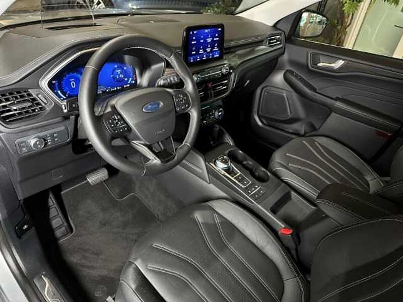 Ford Kuga Vignale+Pano+AHK+B&O+Head-Up+Key-Free