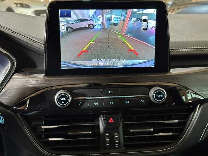 Ford Kuga Vignale+Pano+AHK+B&O+Head-Up+Key-Free