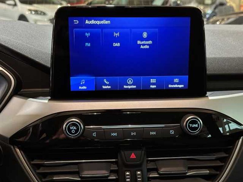 Ford Kuga Cool&Connect+Automatik+PDC+Navi+Sitzheizung
