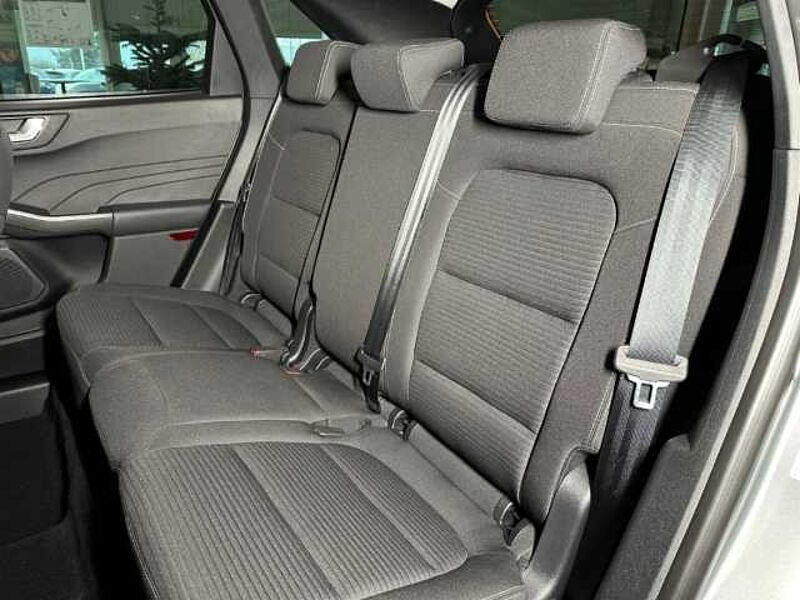 Ford Kuga Titanium+Automatik+AHK+Kamera+Key-Free