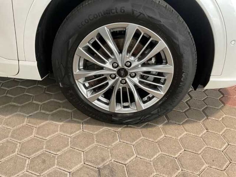 Ford Kuga Plug-In Hybrid Vignale elektr AHK. NAVI. RÜCKF. Winter-P