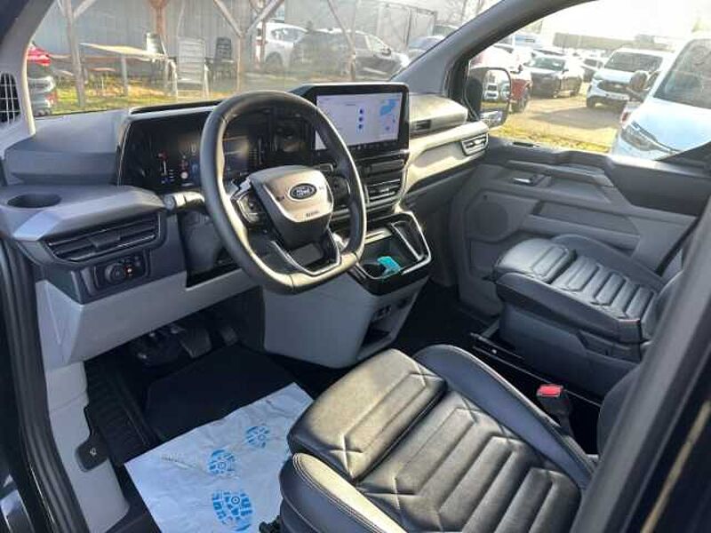 Ford Tourneo Custom Bus 320 L1 Titanium X FWD+8 Sitzer