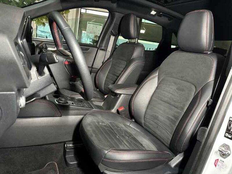 Ford Kuga ST-Line X+AHK+Pano+B&O+Head-Up+Key-Free