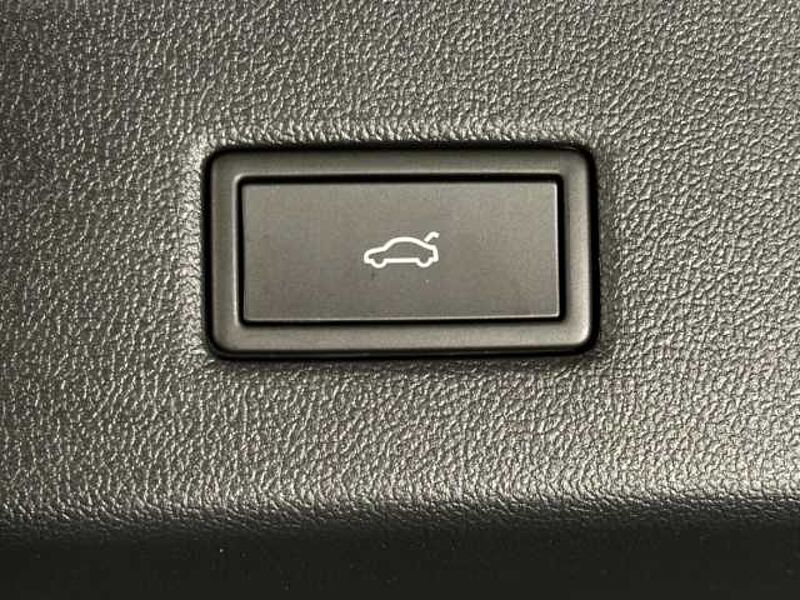 Ford Explorer Premium Extended Range+Pano+AHK+LED-Matrix