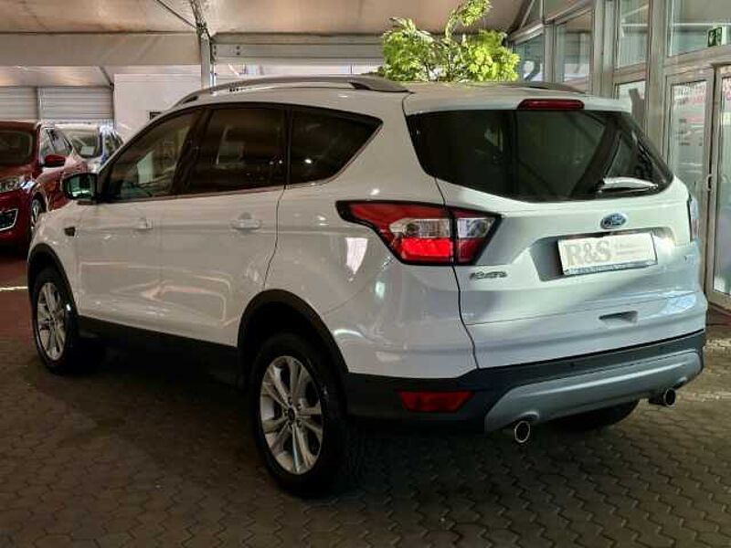 Ford Kuga Titanium+Kamera+Navi+Key-Free+Winter-P.