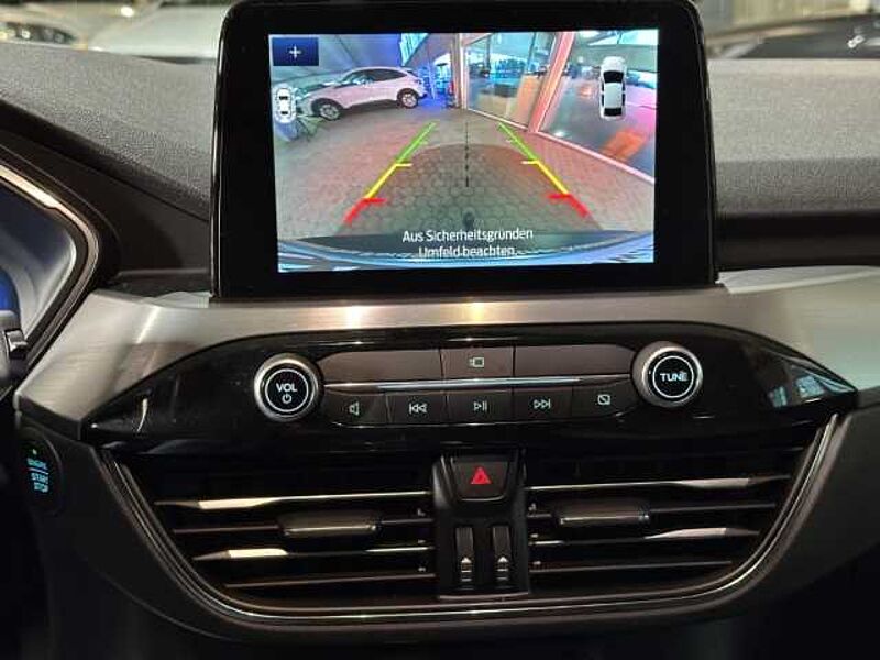 Ford Kuga Titanium X+Automatik+AHK+B&O+Kamera+Navi