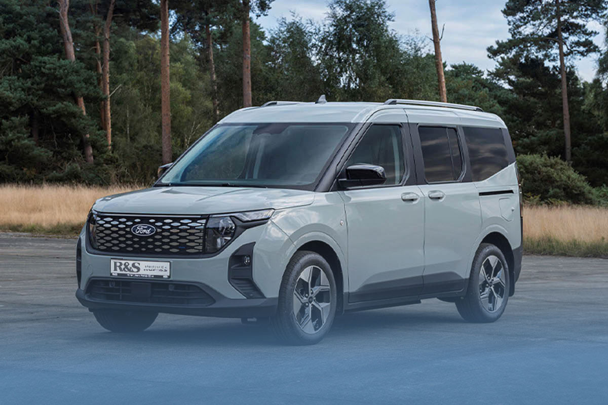 Ford E-Tourneo Courier